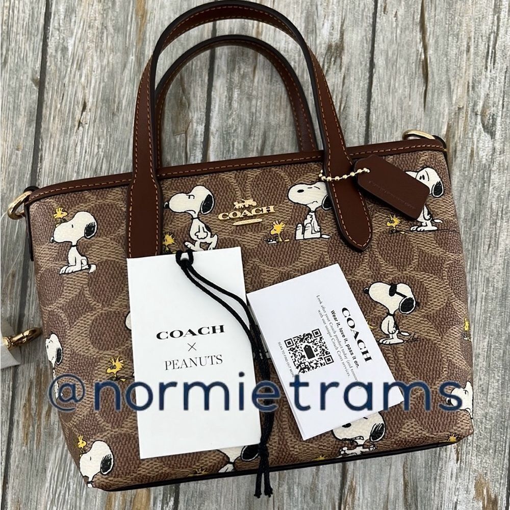 Coach X Peanuts City Mini Tote Bag In Signature Canvas With Snoopy Print Purse - Picture 8 of 8